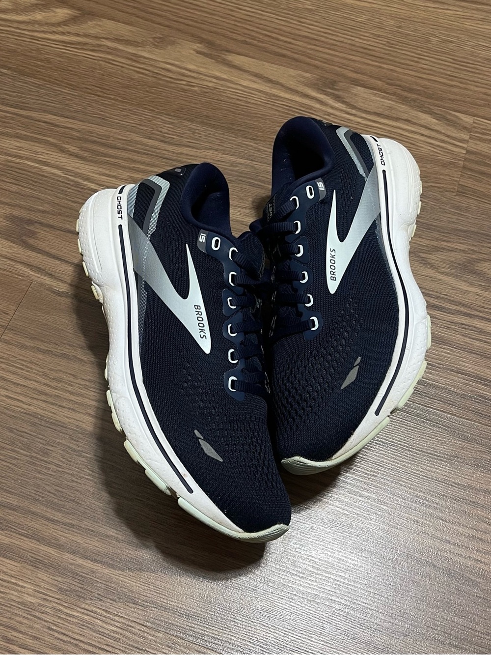 Brooks Ghost 15 Womens Size 7.5 Navy blue Running Neutral DNA Loft sneaker